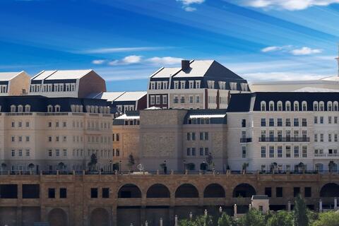 İpek Üniversitesi — kampüs